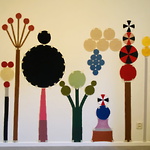 Skiss I skogen 1, virkade och sydda objekt Tarika Lennerbjörk