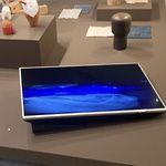 Larmoiment_video_installationsbild_Handarbetets Vänner 2023 © Ruben Nilsson