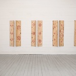 1,5 meter hög Fura med broderi 2007 © Anna Lindkvist Adolfsson