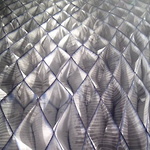 Meander 2014. Shibori på sidenorganza. Foto: Alexandre Grigoletti ⓒ My Holmberg