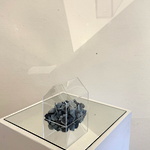 Glitter & dunkel, Stenhuset konsthall. Konstnär: Maria Sundström
